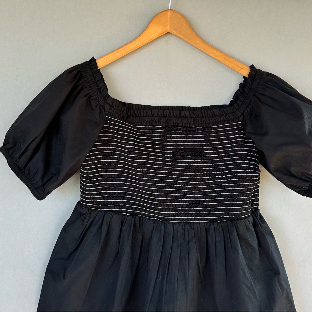 Black Smocked Peplum Puff-Sleeve Top - Picture 2 of 6